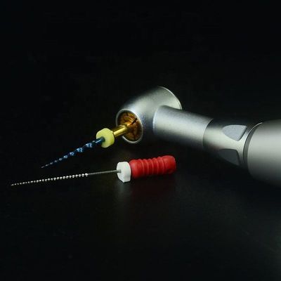 Turbine dentaire contre l'angle Handpiece, Handpiece dentaire universel