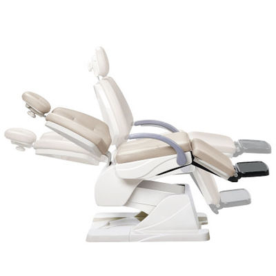 Cadeira dental elétrica de DC24V com controles de posicionamento ajustáveis do pé dos braços da cabeceira